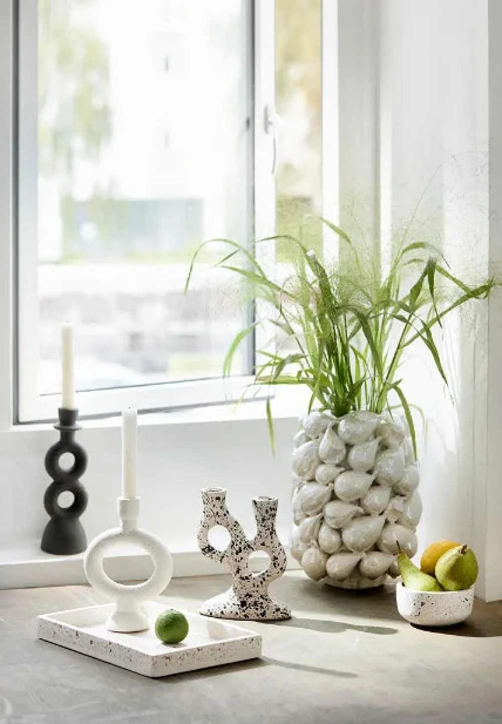 COZY LIVING Candle Holder Black