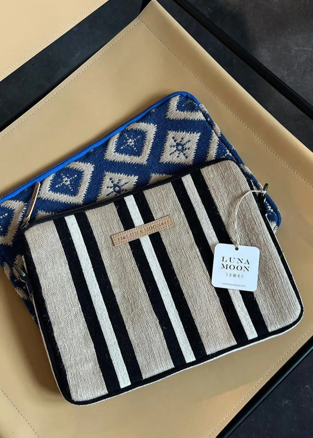 LUNA MOON Laptop Sleeve Svinkloev Black