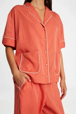 MUNTHE Ushi Red